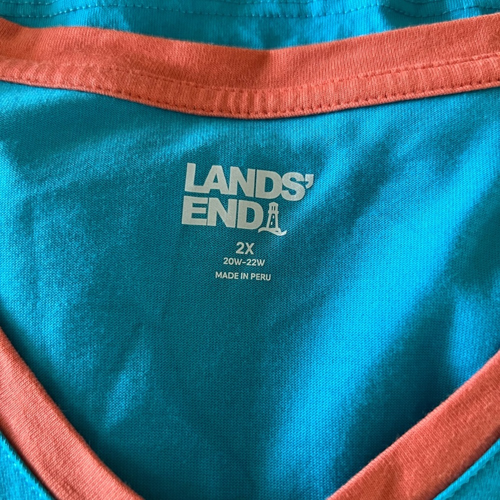 Xxl lands end multi colored tshirt